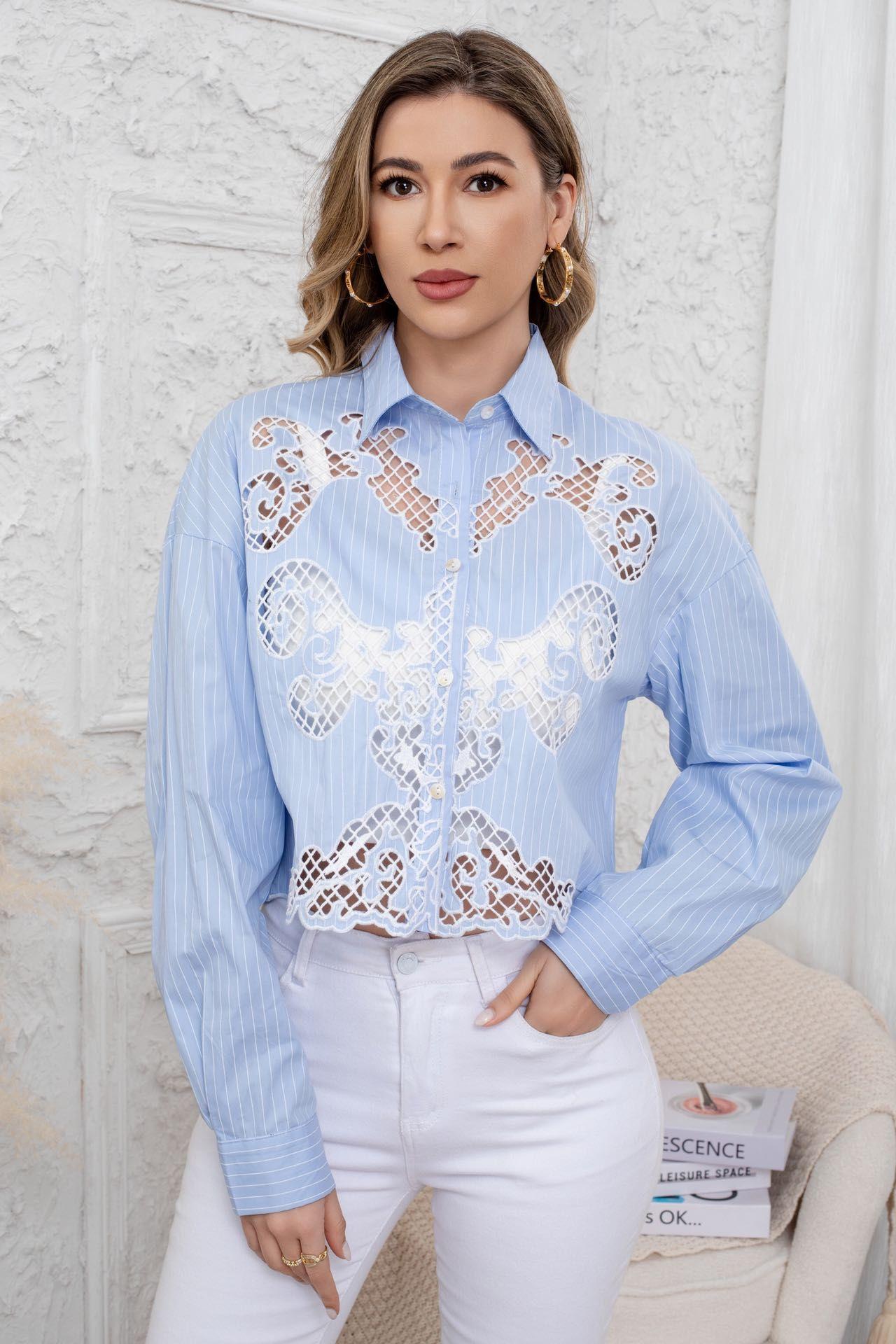 Γαλάζιο πουκάμισο με δαντέλα και ρίγες - Image 2