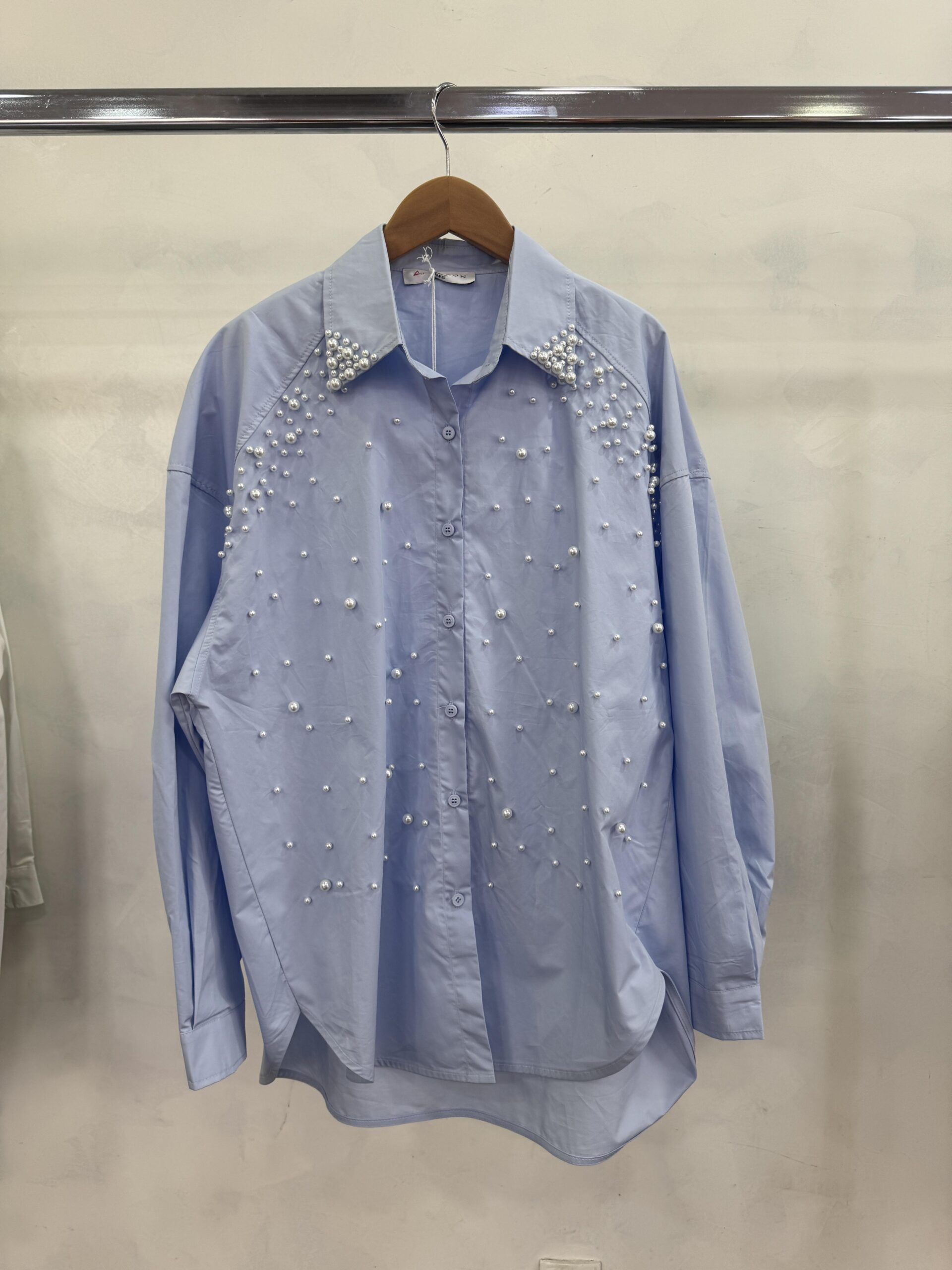 Γαλάζιο πουκάμισο με πέρλες - Image 4