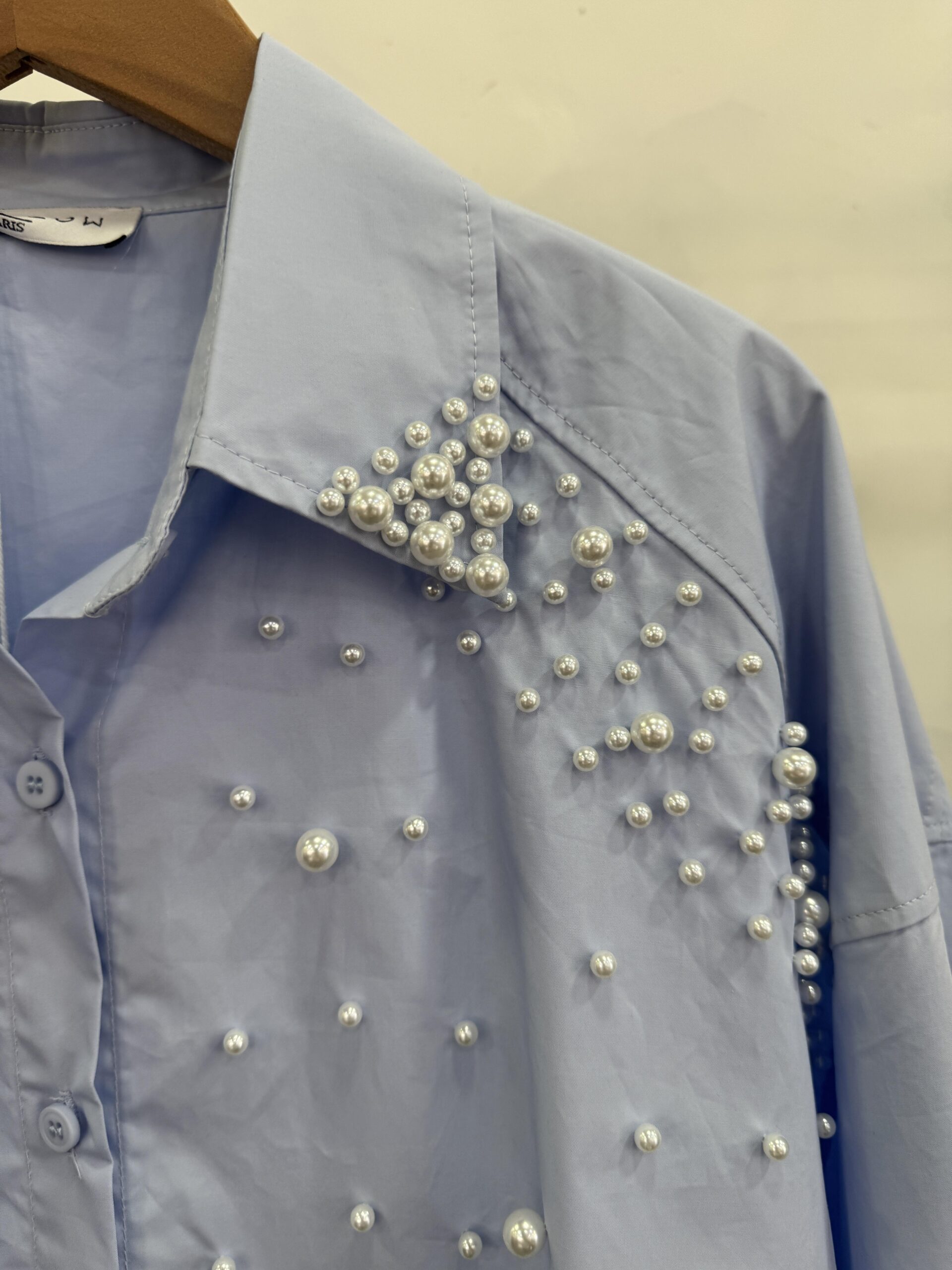 Γαλάζιο πουκάμισο με πέρλες - Image 3