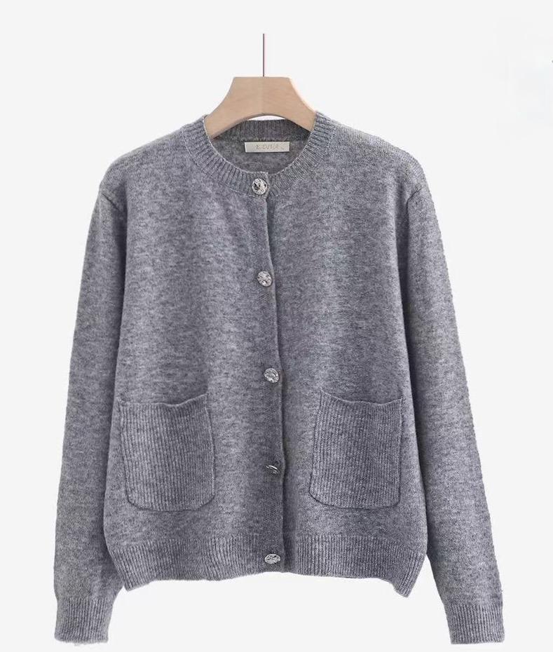 Πλεκτή ζακέτα με διακοσμητικά κουμπιά – Διαθέσιμη σε 5 χρώματα - Image 2