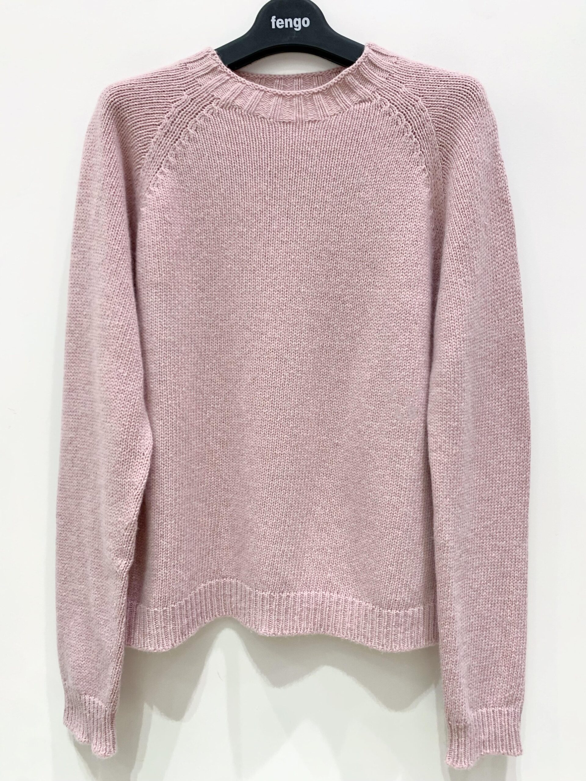 Απαλό πλεκτό πουλόβερ – Ροζ, Μπεζ και Μαύρο - Image 3